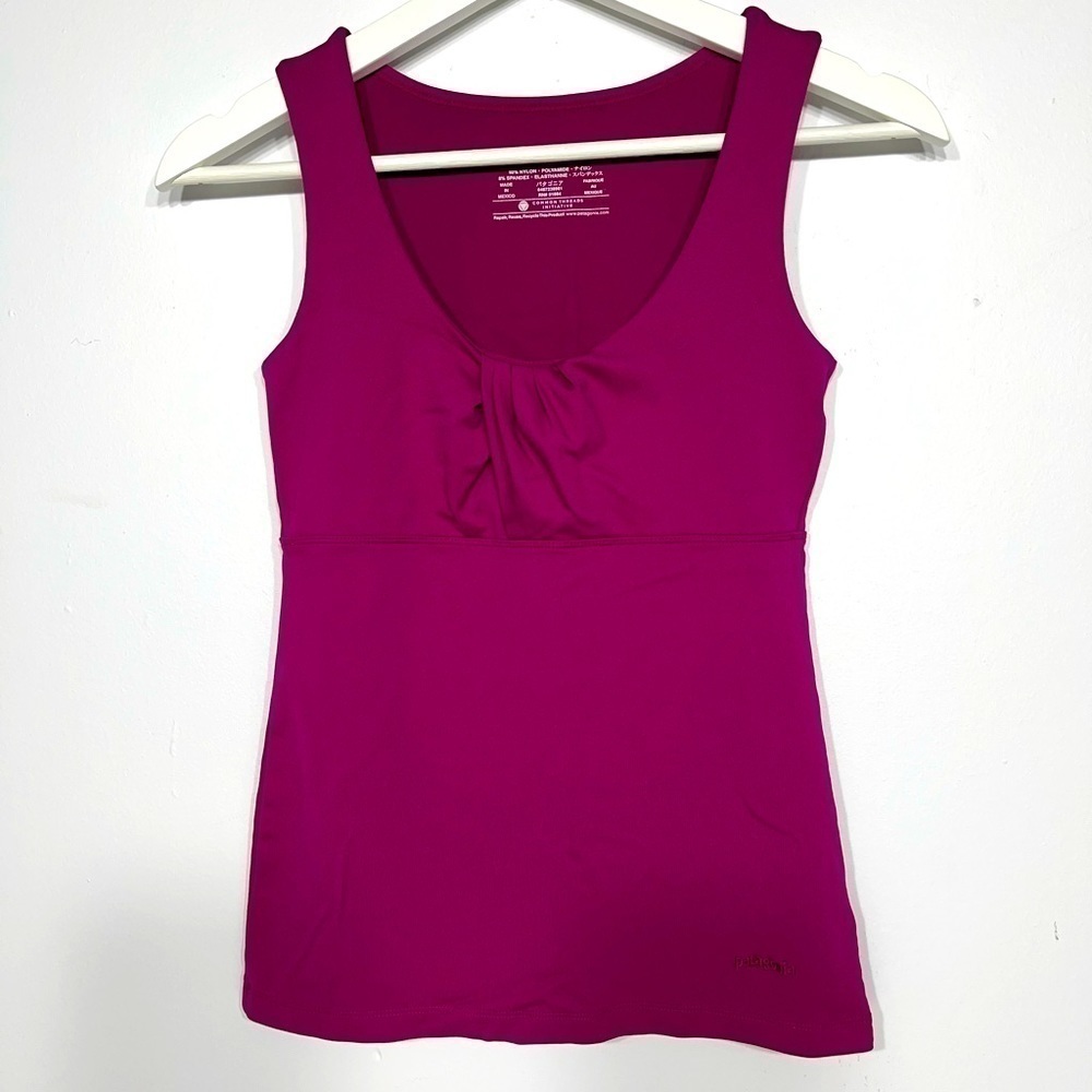 Patagonia twist front purple tank top size XS
